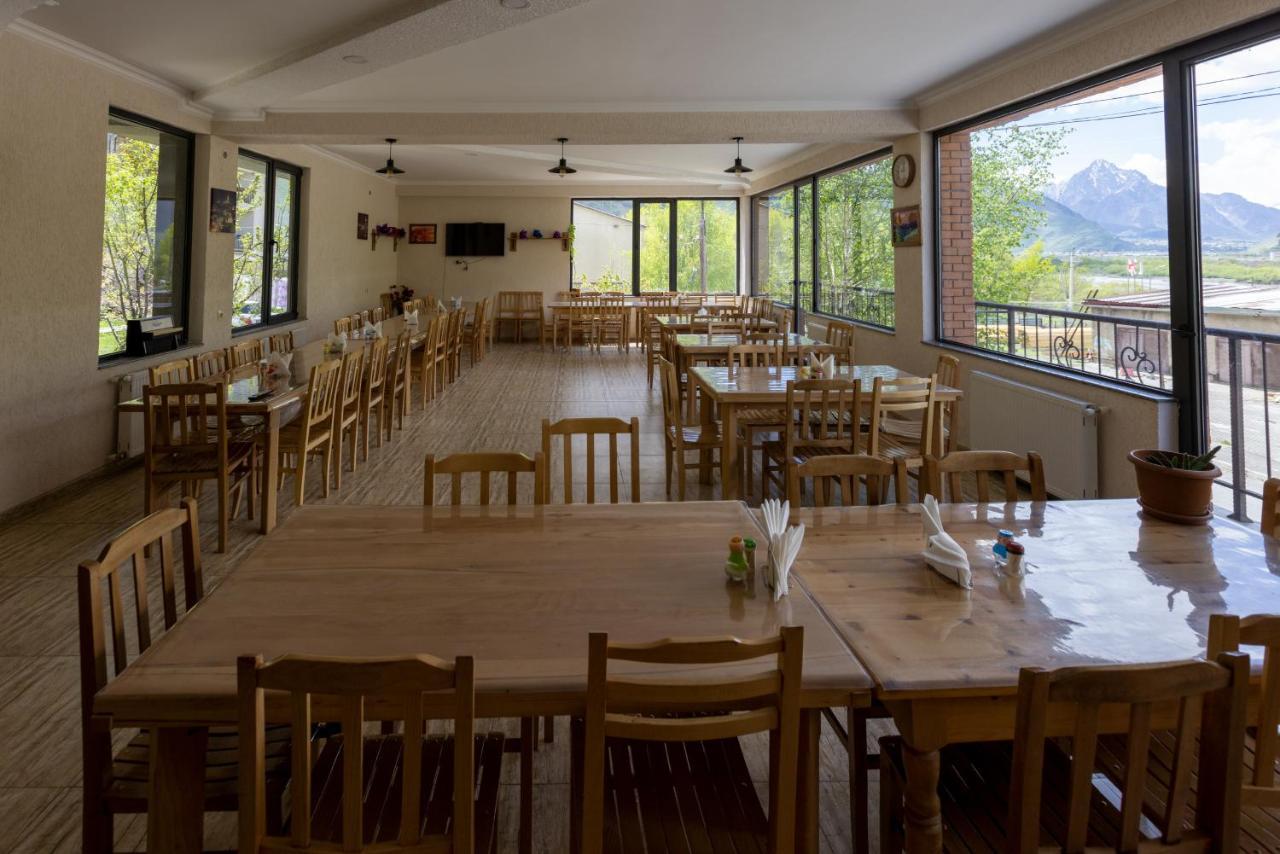 Gp Rooms Kazbegi Bagian luar foto