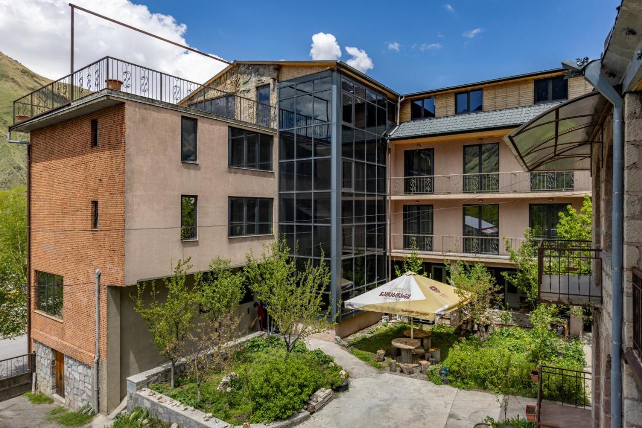 Gp Rooms Kazbegi Bagian luar foto